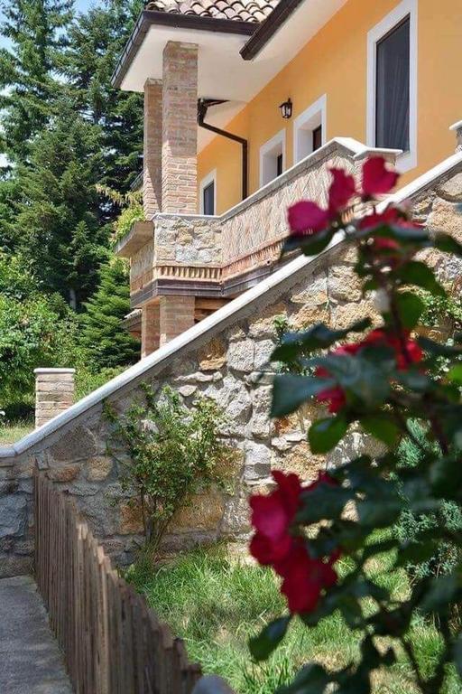 Agriturismo Macchia Di Tuono Hotel San Giovanni in Fiore Esterno foto